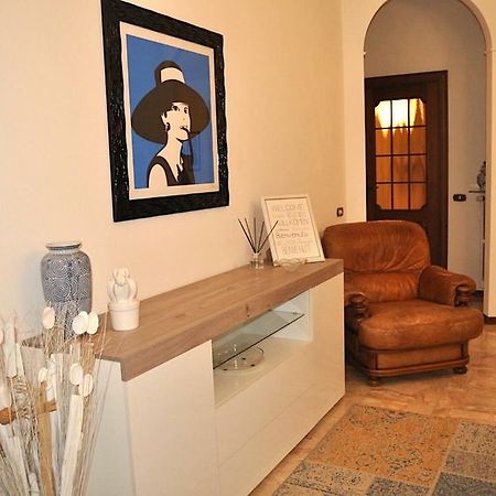 Appartamento La Casa di Sarita Pavia Esterno foto