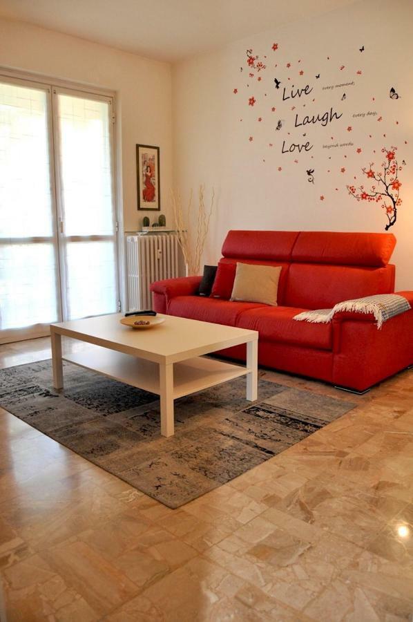 Appartamento La Casa di Sarita Pavia Esterno foto