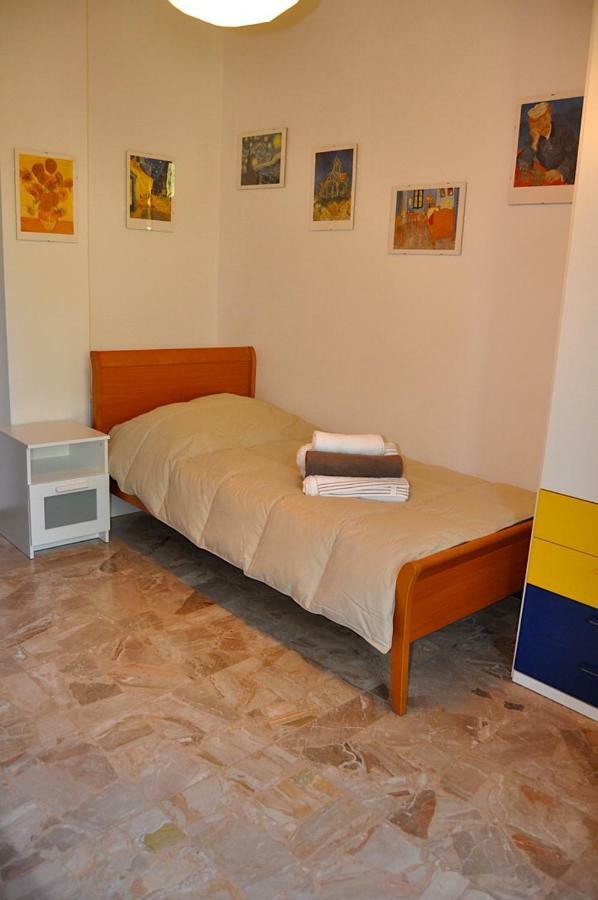 Appartamento La Casa di Sarita Pavia Esterno foto
